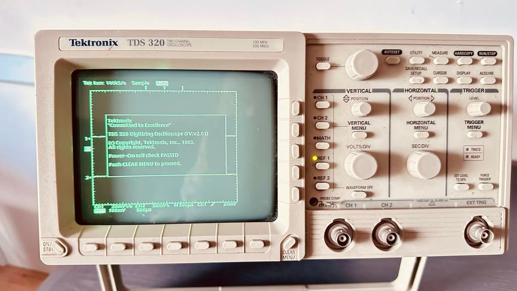 Tektronix TDS 320 Digitale Oscilloscope - 100 MHz, Doe-het-zelf en Verbouw, Meetapparatuur, Ophalen of Verzenden, Gebruikt, Elektriciteit