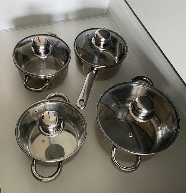 Te koop: pannenset, 1 pan slechts 2x gebruikt, Ophalen, Met deksel, Nieuw, Pannenset