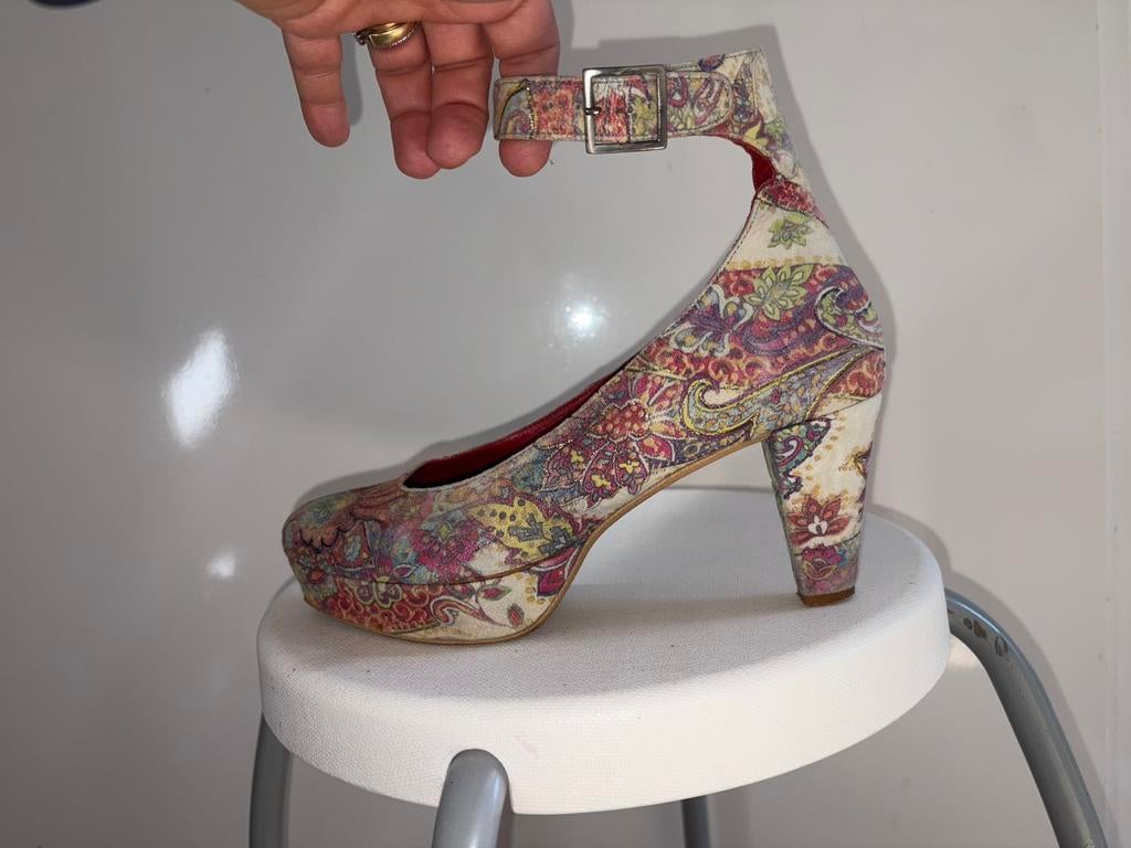 Jan Jansen 39, Ophalen of Verzenden, Overige kleuren, Pumps