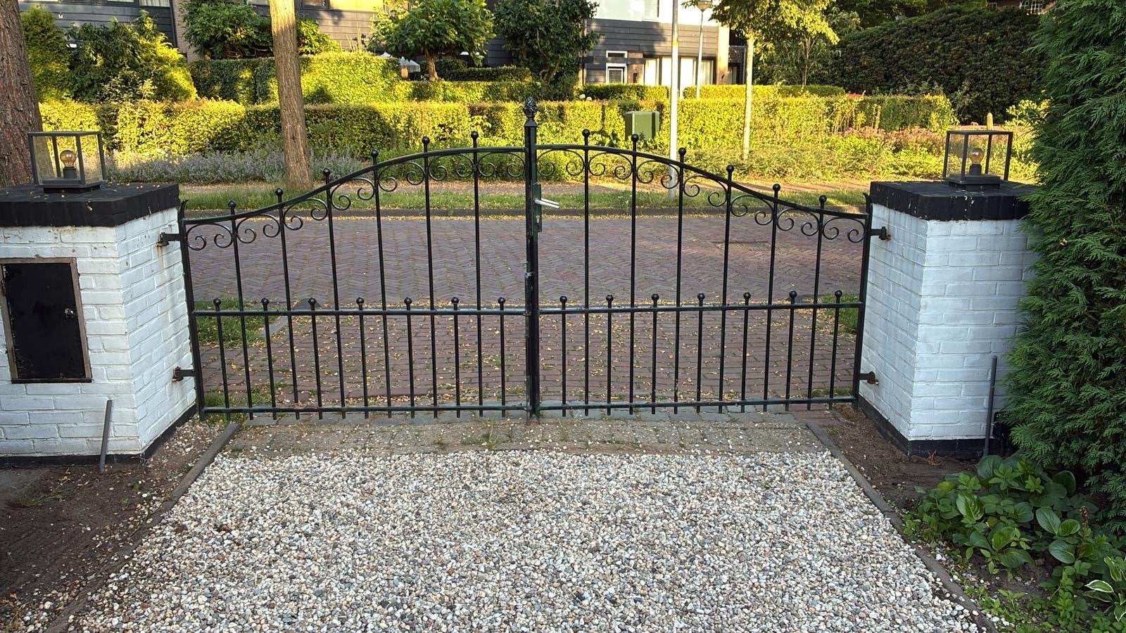 Sierhekwerk poort 3.20m breed (excl. beugels), Ophalen, Met poort, Gebruikt, Sierhekwerk