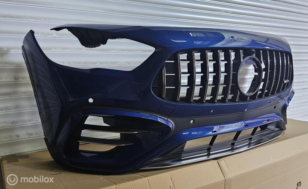 MERCEDES GLA 45 AMG Voorbumper FACELIFT W247 2023, Gebruikt, Voor, Ophalen of Verzenden