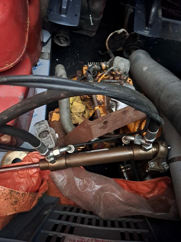 Nieuwe Hydrolische besturing met vijf meter leiding erbij., Ophalen of Verzenden, Nieuw
