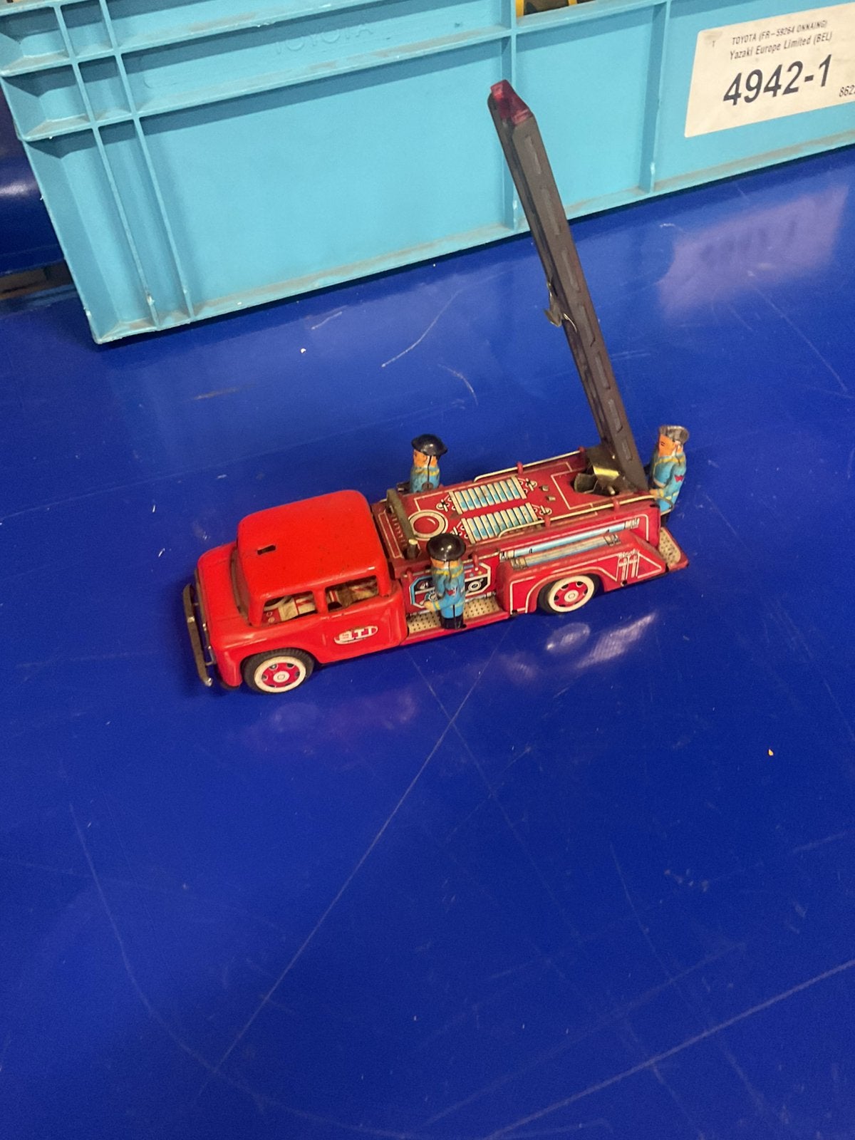 Blikken ladder brandweer wagen met rinkelend bellend geluid, Antiek en Kunst, Antiek | Speelgoed, Ophalen