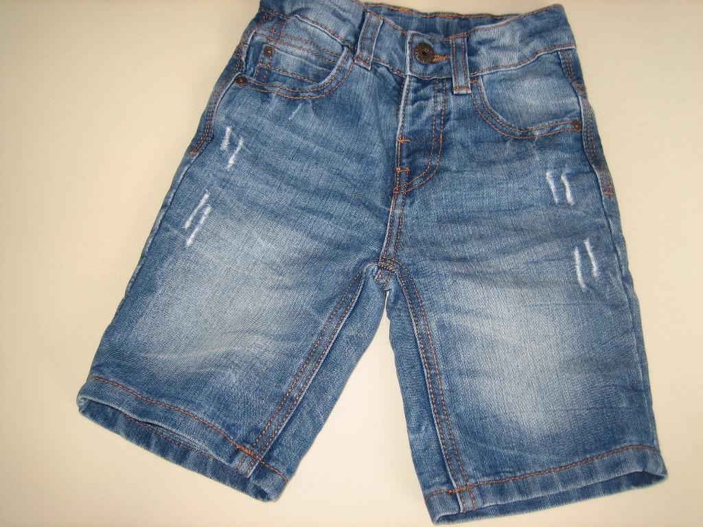 spijker korte broek 5-pocket,  maat 110 Zeeman, Kinderen en Baby's, Kinderkleding | Maat 110, Broek, Zeeman, Gebruikt, Jongen of Meisje