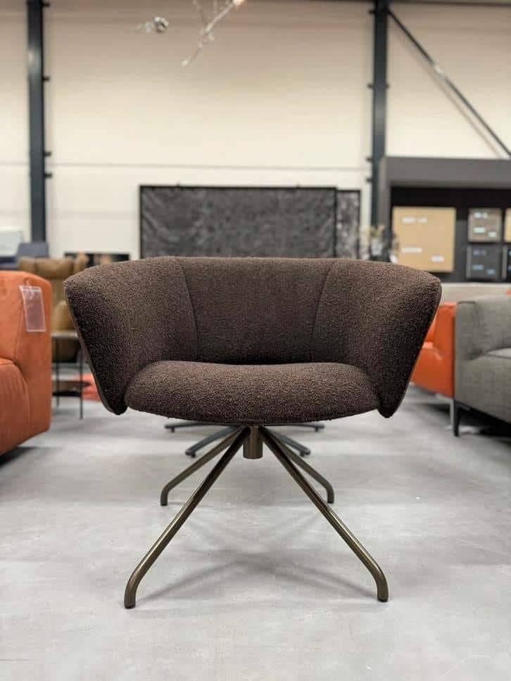 Nieuw Label van den Berg Lola draaifauteuil bruin Stoel, Minder dan 75 cm, Nieuw, Ophalen of Verzenden, Label