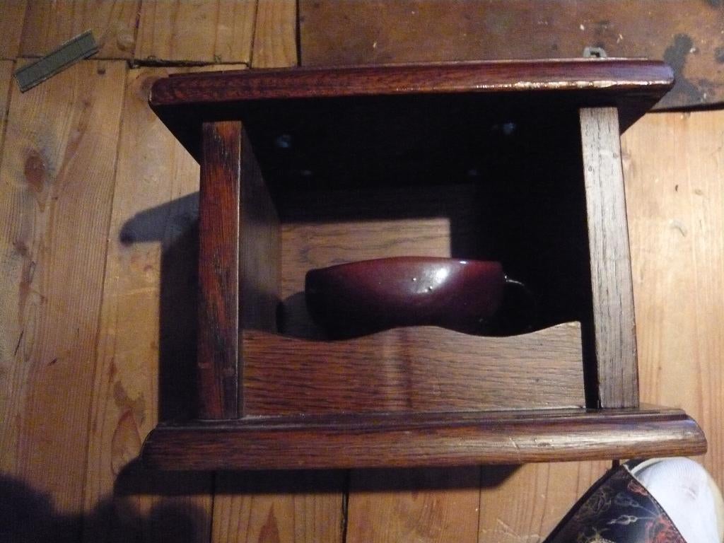 Stoofje met Test, Antiek en Kunst, Ophalen of Verzenden