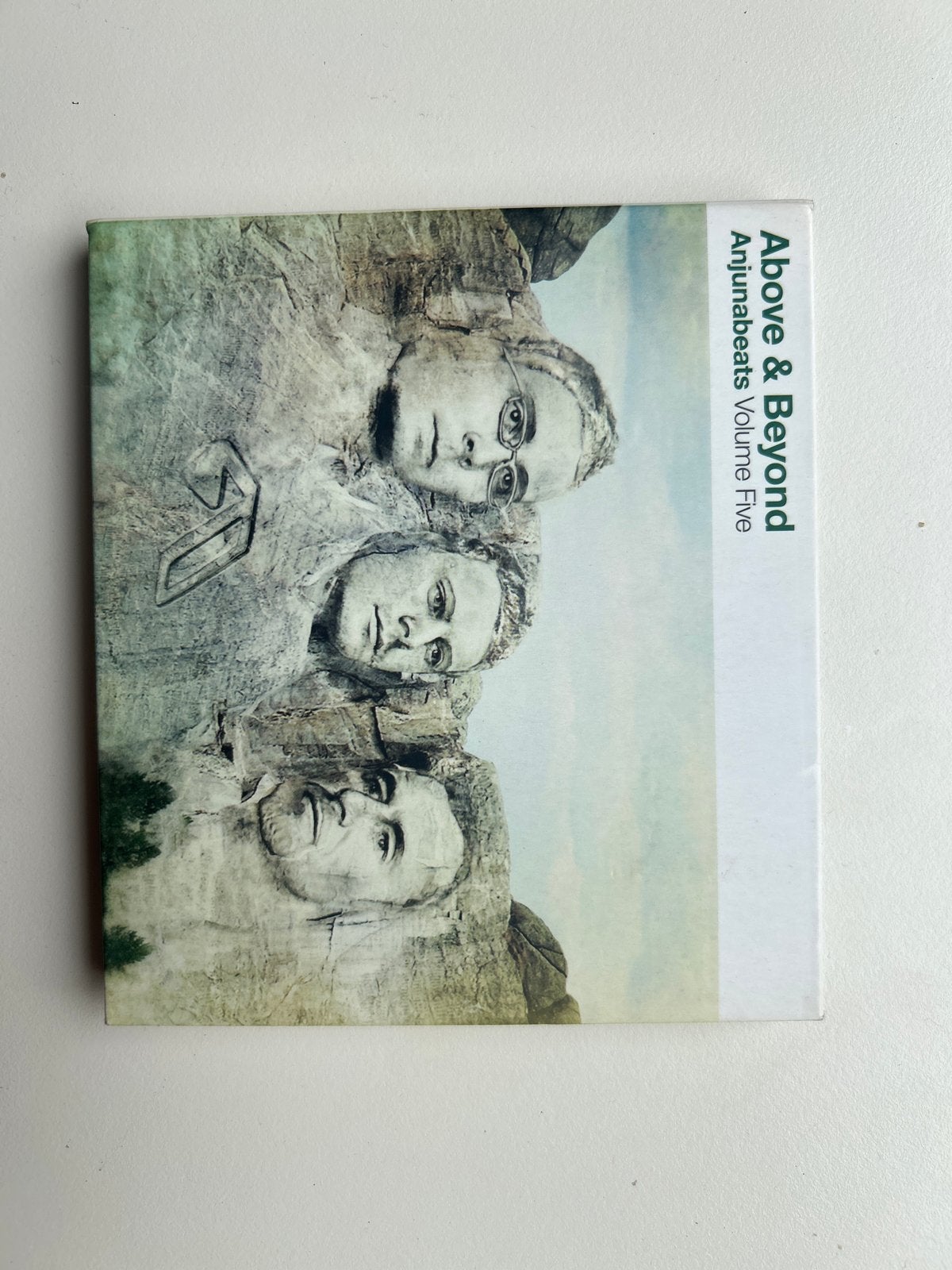 Above & Beyond - Anjunabeats Volume Five CD, Trance, Ophalen of Verzenden, Zo goed als nieuw, Inclusief boekje