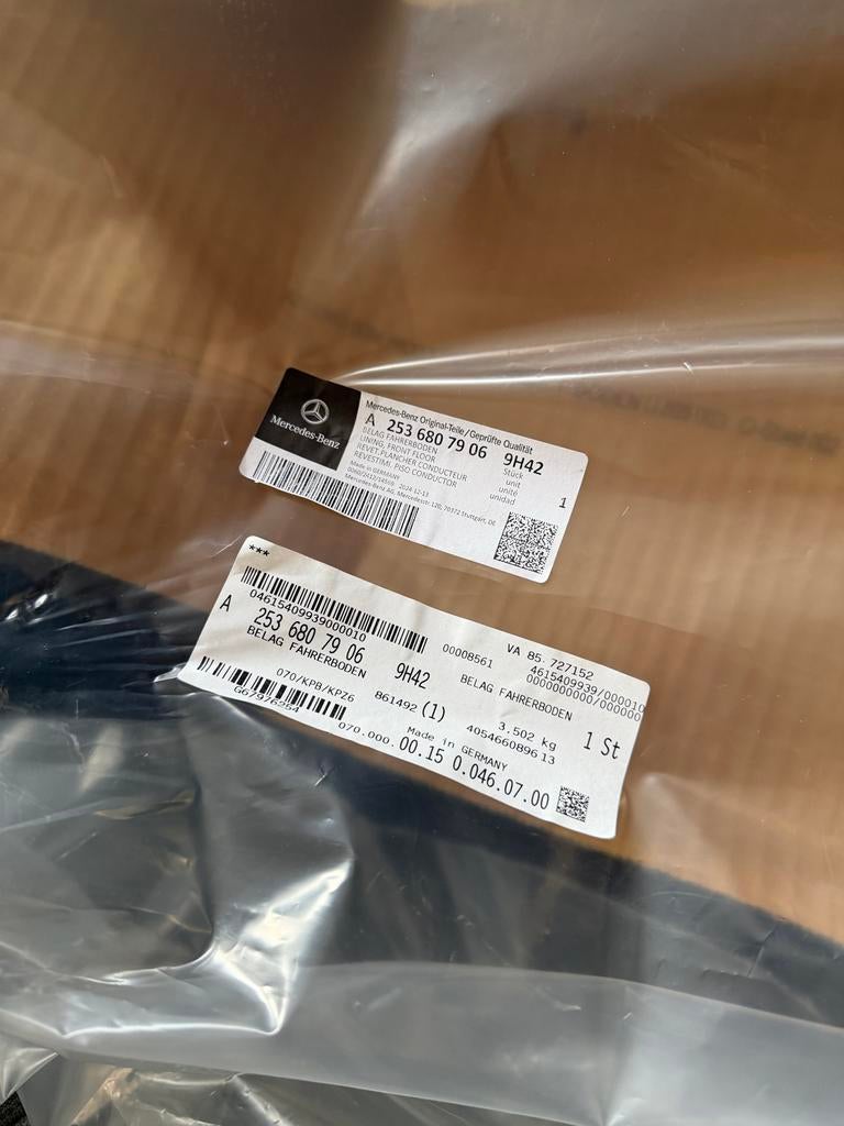 Nieuwe Mercedes-Benz AMG GLC 63S Vloerbekleding Voor, Auto diversen, Automatten, Ophalen of Verzenden, Nieuw