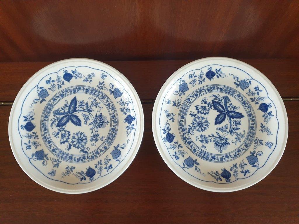 2 Broodbordjes BILTONS (England), Gebruikt, Ophalen of Verzenden, Bord(en), Overige stijlen