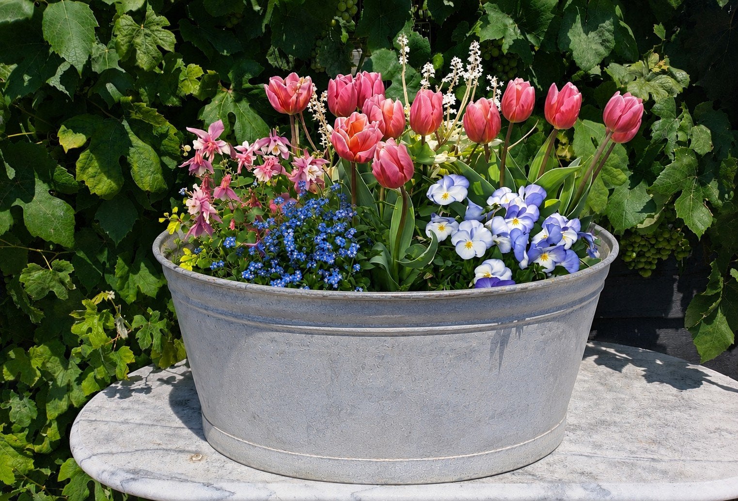 Zinken teil met afwatering voor planten - 73x57x31 cm, Ophalen, Balkon, Metaal, 60 tot 100 cm