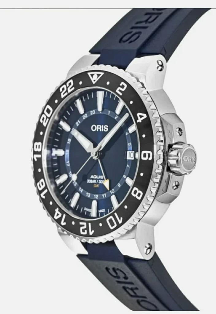 Oris Aquis GMT Date 43.50 herenhorloge met box en papieren, Staal, Polshorloge, Overige materialen, Zo goed als nieuw