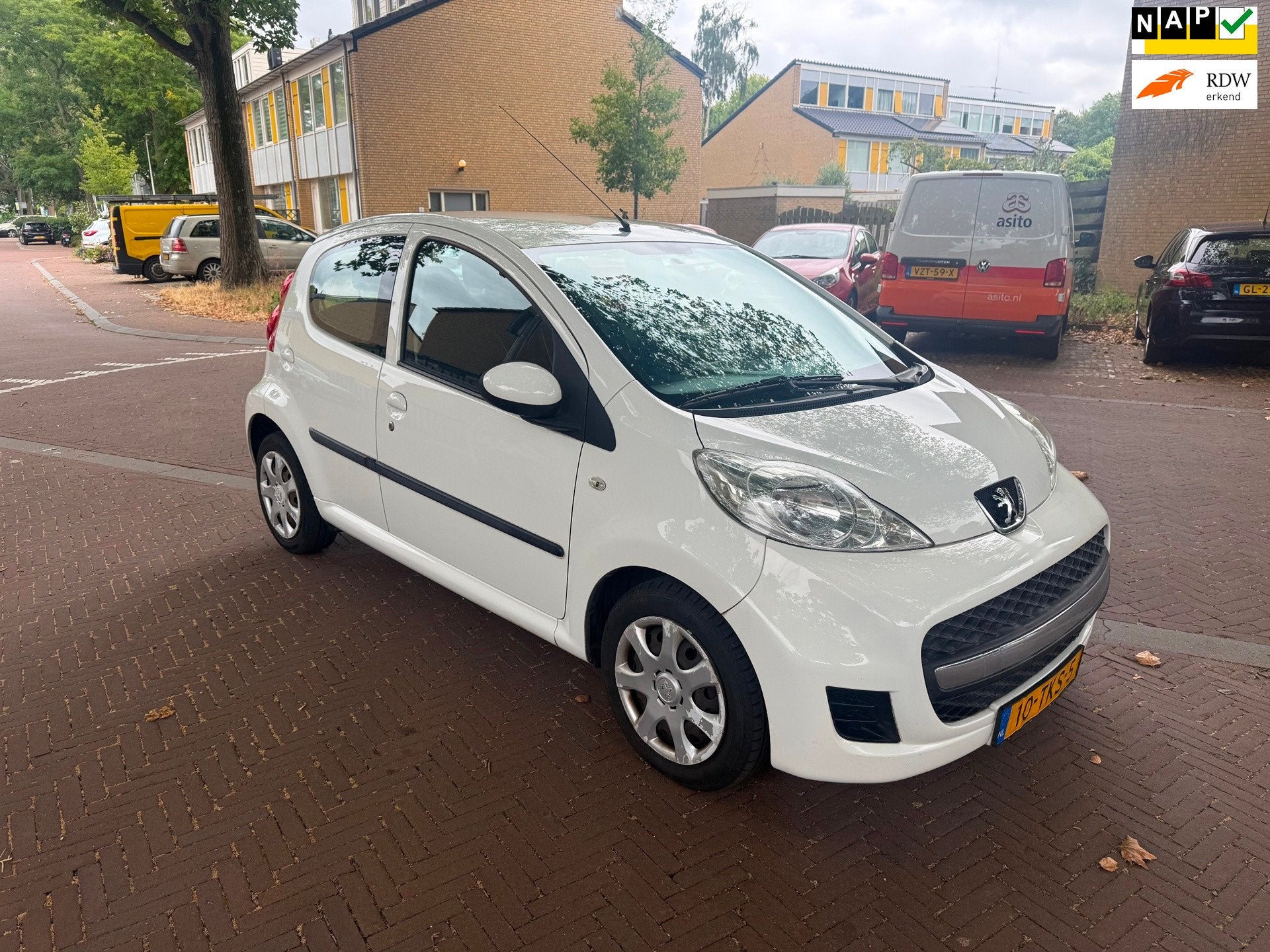 Peugeot 107 Tweede eigenaar / Airco / Bouwjaar 2012 / Leuke, Voorwielaandrijving, Euro 5, Gebruikt, 4 stoelen