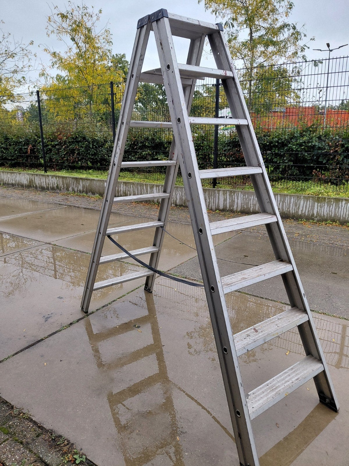 Stevige aluminium trap - Totale hoogte 2.meter