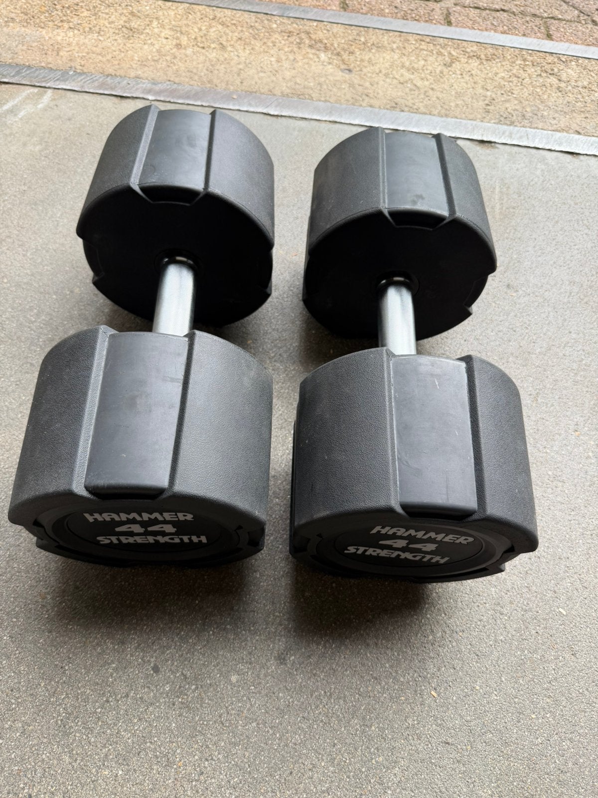 2x44kg Hammer Strength Vaste Rubberen Dumbells, Ophalen, Zo goed als nieuw, Dumbbell