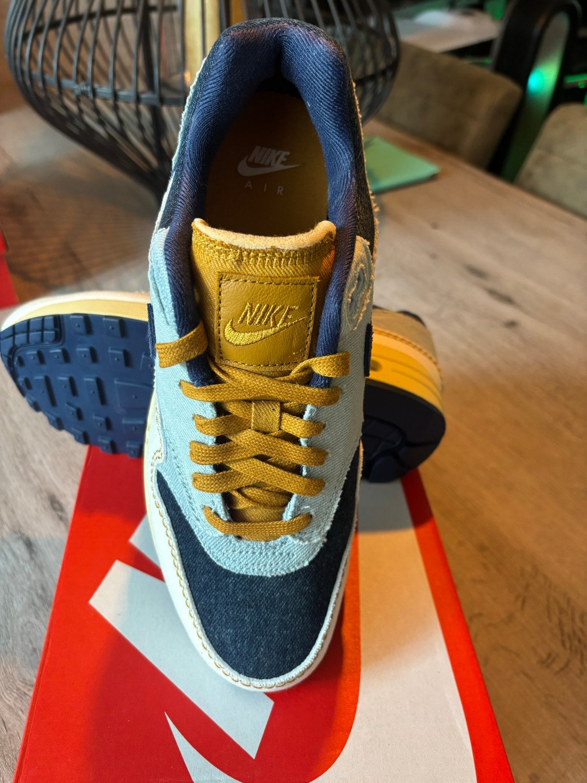Nike Air Max 1 '87 Denim Aura - Nieuw - Maat 41, Kleding | Dames, Ophalen, Blauw, Nieuw, Sneakers of Gympen