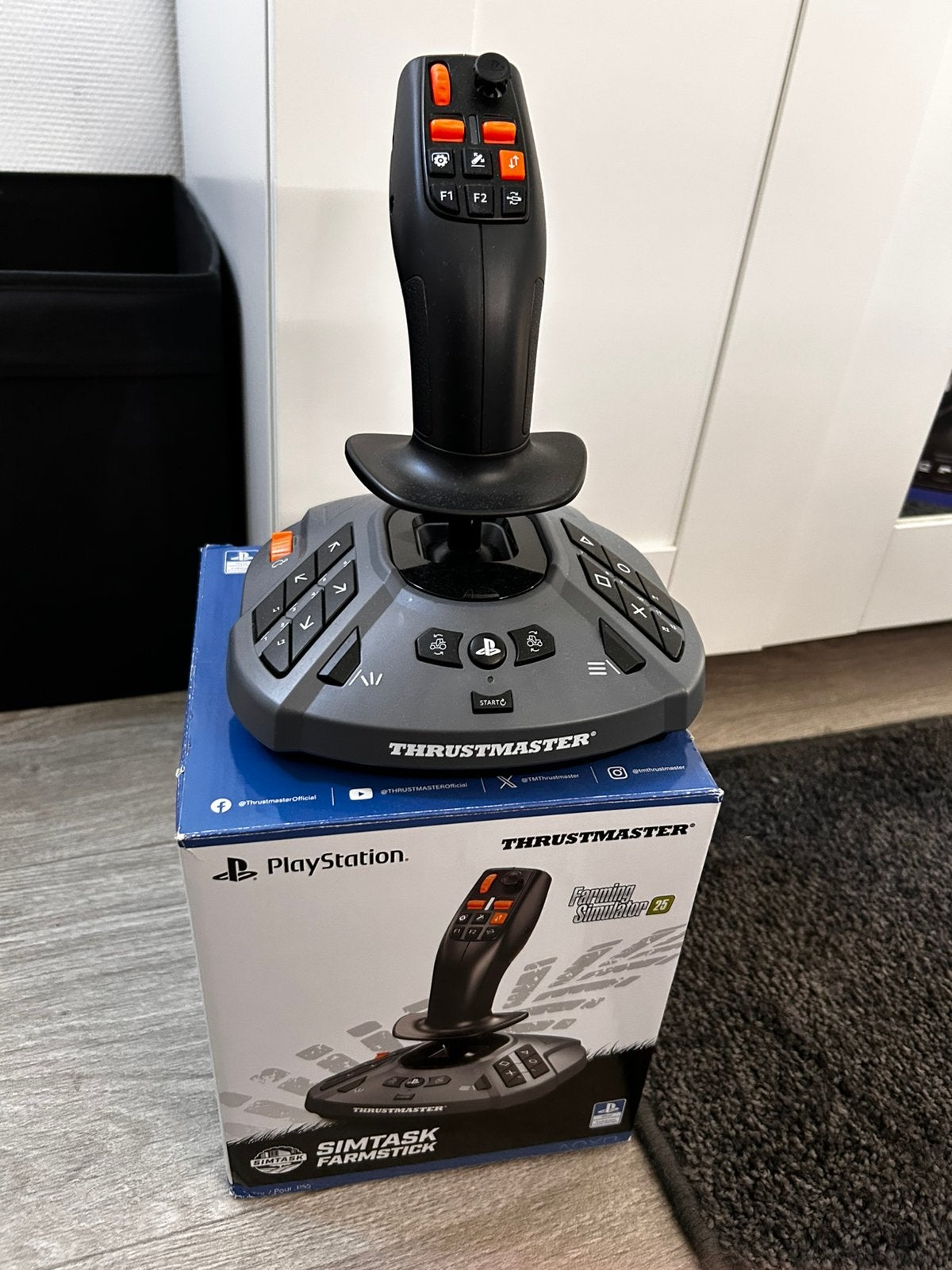 Thrustmaster SimTask FarmStick (PlayStation & PC), Ophalen of Verzenden, Nieuw