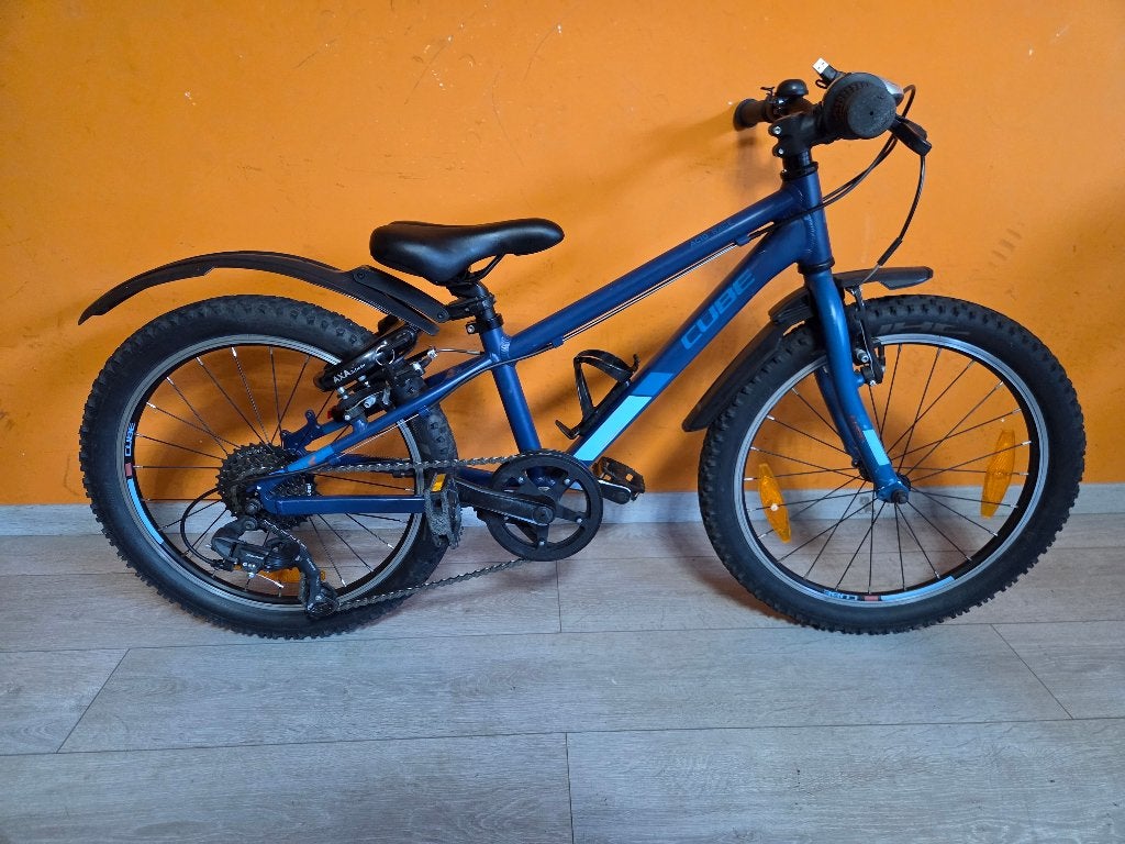 Cube 200 Acid Race 20 inch, Ophalen, 20 inch of meer