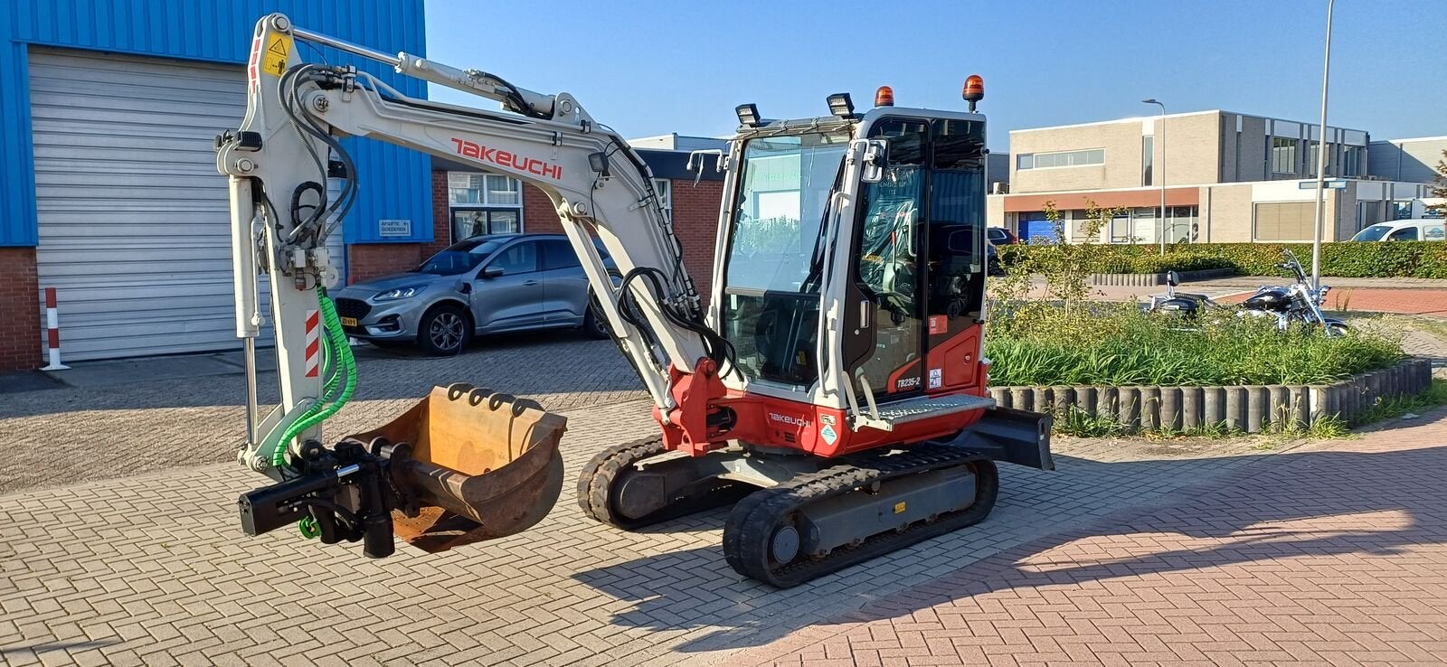 Takeuchi TB235 mini excavator, Graafmachine