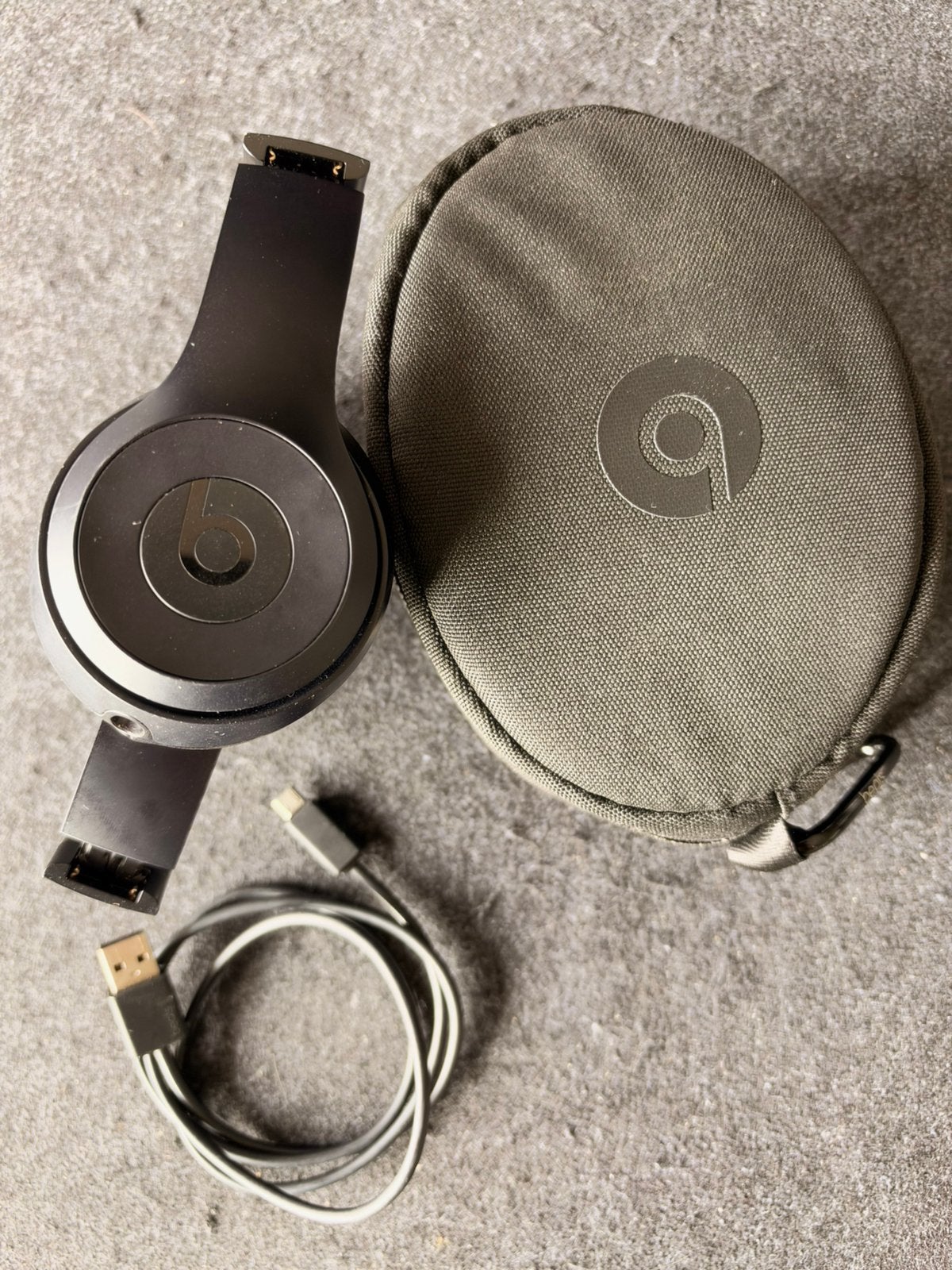 Beats Solo3 Wireless Koptelefoon Zwart – goede staat, Audio, Tv en Foto, Gebruikt, Beats, Bluetooth, Ophalen of Verzenden