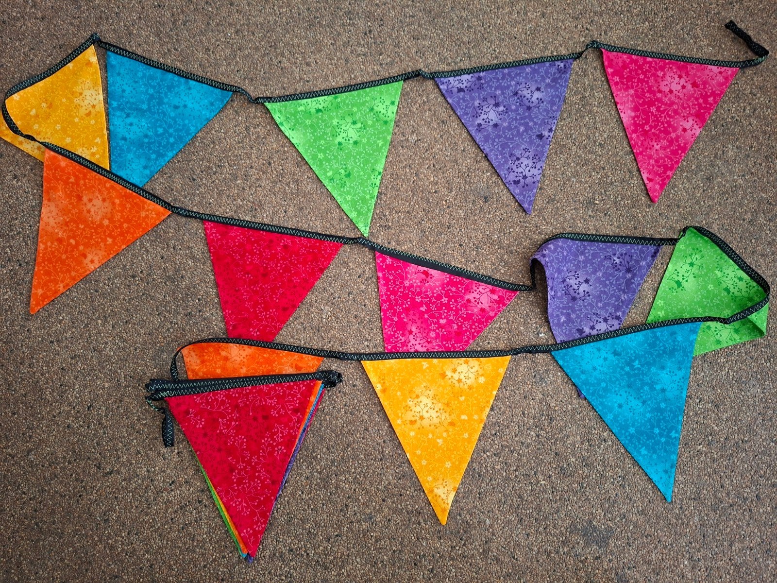 Stoffenvlaggenlijn regenboog kleuren 520 cm, Diversen, Ophalen of Verzenden, Nieuw