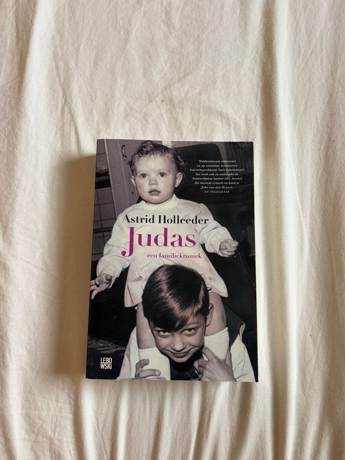 Aatrid holleeder Judas, Ophalen of Verzenden, Zo goed als nieuw, Overige