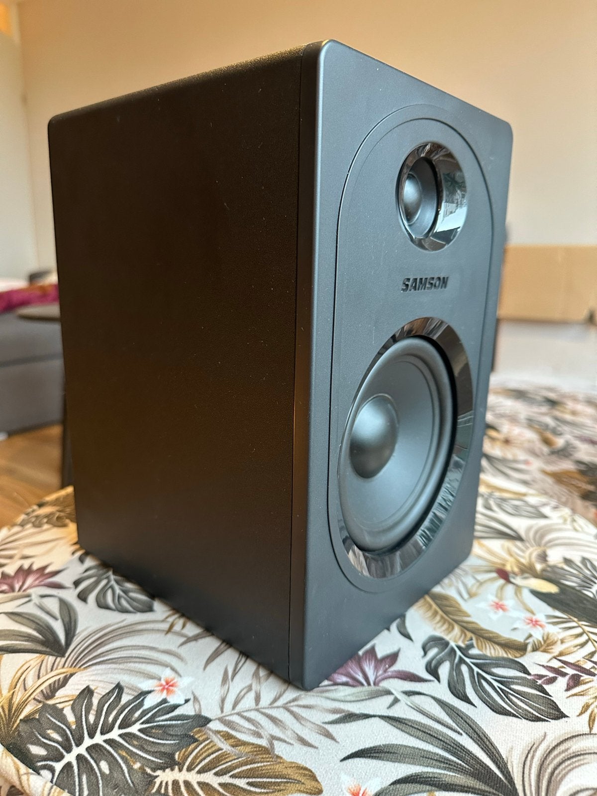 Samson MediaOne M50 Studio Monitor Speaker set (2), Studiomonitor, Zo goed als nieuw, AUX-ingang, Minder dan 60 watt