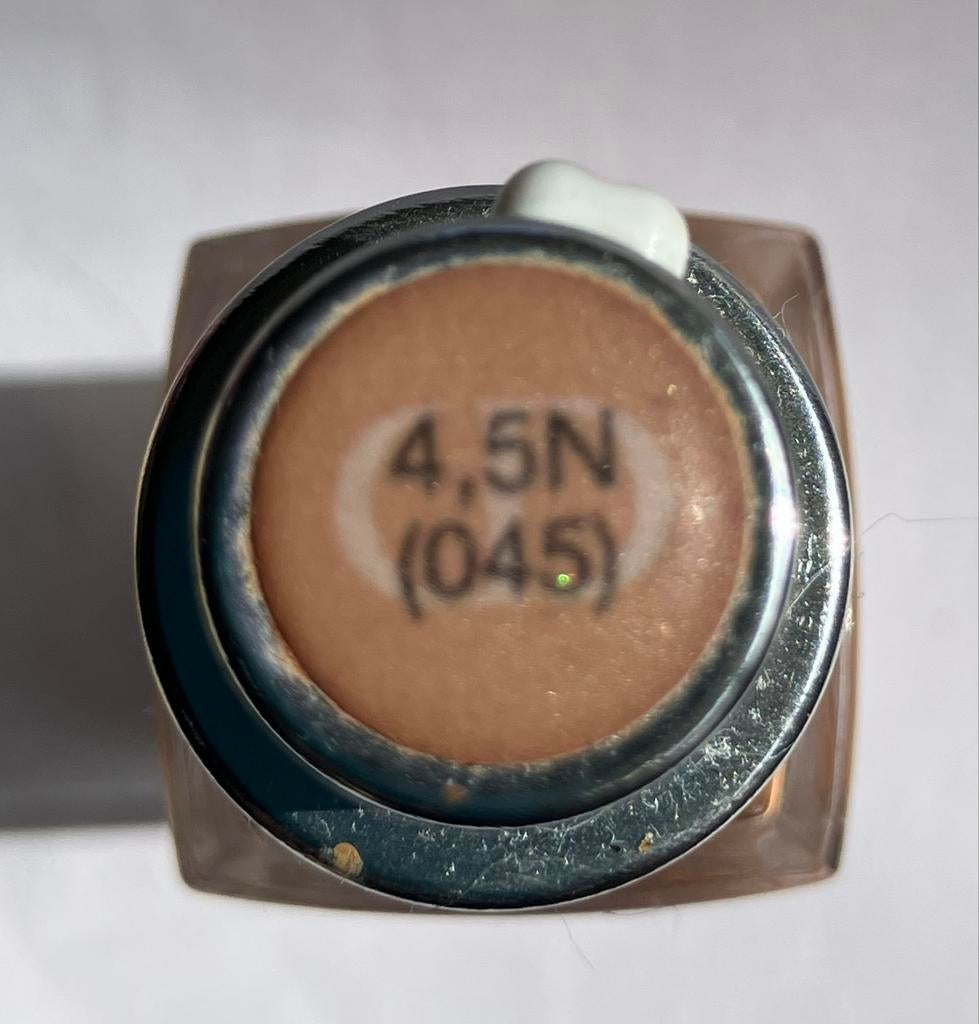 Dior Forever Foundation 4.5N (045), Gebruikt, Bruin, Gehele gezicht, Ophalen of Verzenden