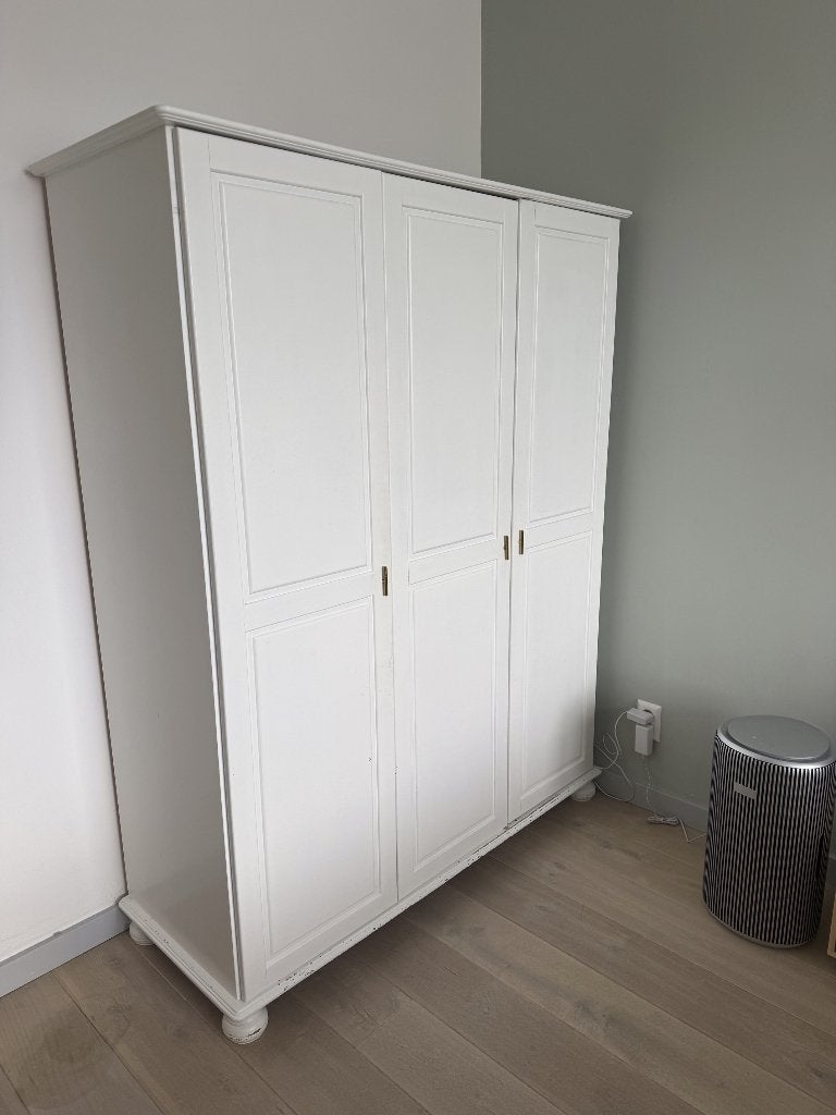 Witte "vintage" kledingkast / garderobe kast, Ophalen, 100 tot 150 cm, 25 tot 50 cm, Gebruikt