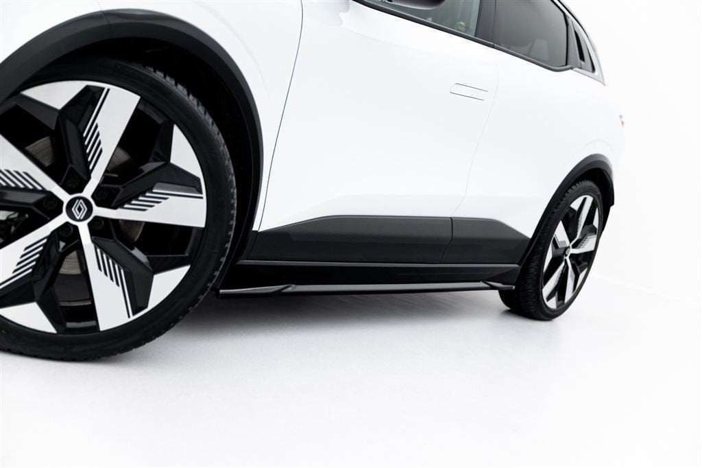 Maxton Design Renault Megane E-Tech Electric Skirts Diffuser, Verzenden, Automotive Parts, A.parts@hotmail.nl, Trasmolenlaan 12 3447 GZ Woerden