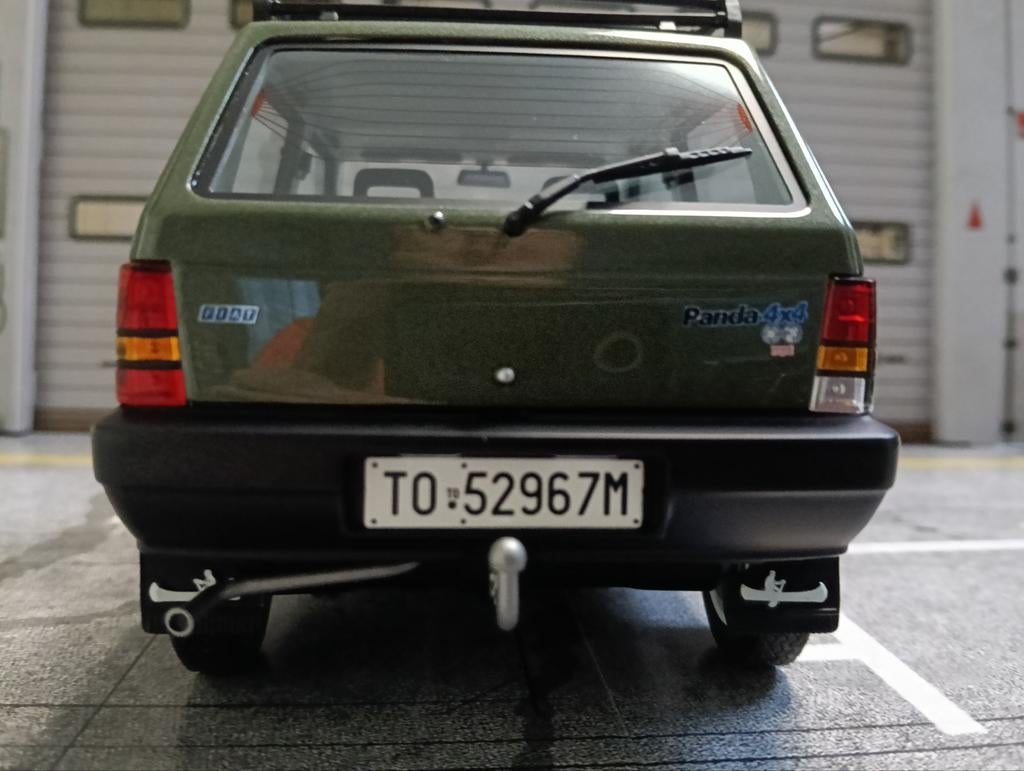 Fiat Panda 4x4 Sisley 2 1989 Groen LM144B2 (048/350) 1:18, Hobby en Vrije tijd, Modelauto's | 1:18, Ophalen of Verzenden, Zo goed als nieuw
