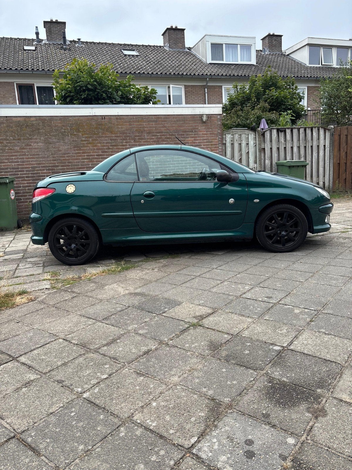Peugeot 206 1.6 16V CC 2003 Groen, Auto's, Voorwielaandrijving, 4 cilinders, Cabriolet, 4 stoelen