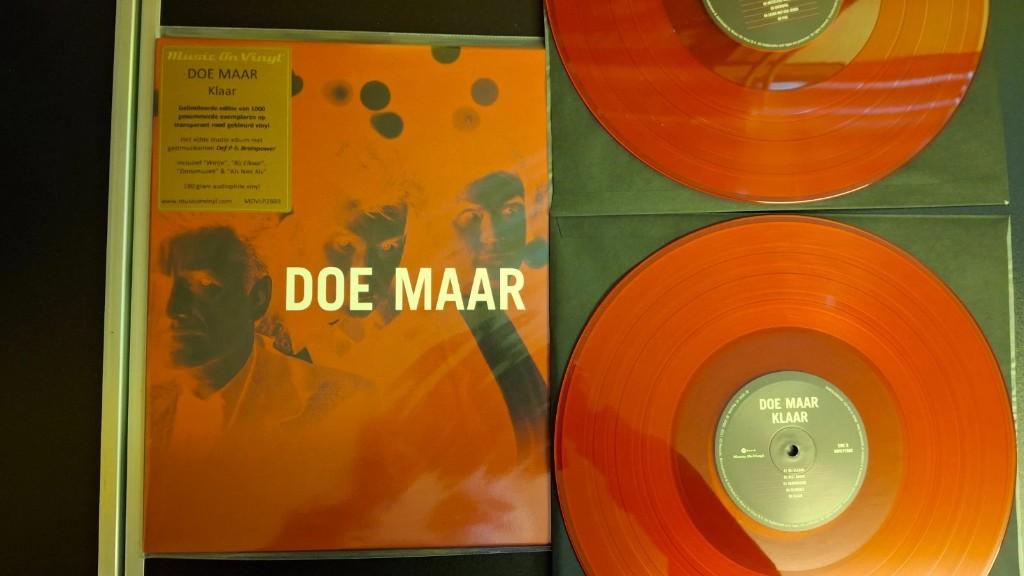 Doe Maar - Klaar ROOD vinyl 2-LP genummerd 1x gedraaid, Verzamelen, Muziek, Artiesten en Beroemdheden, Verzenden, Zo goed als nieuw