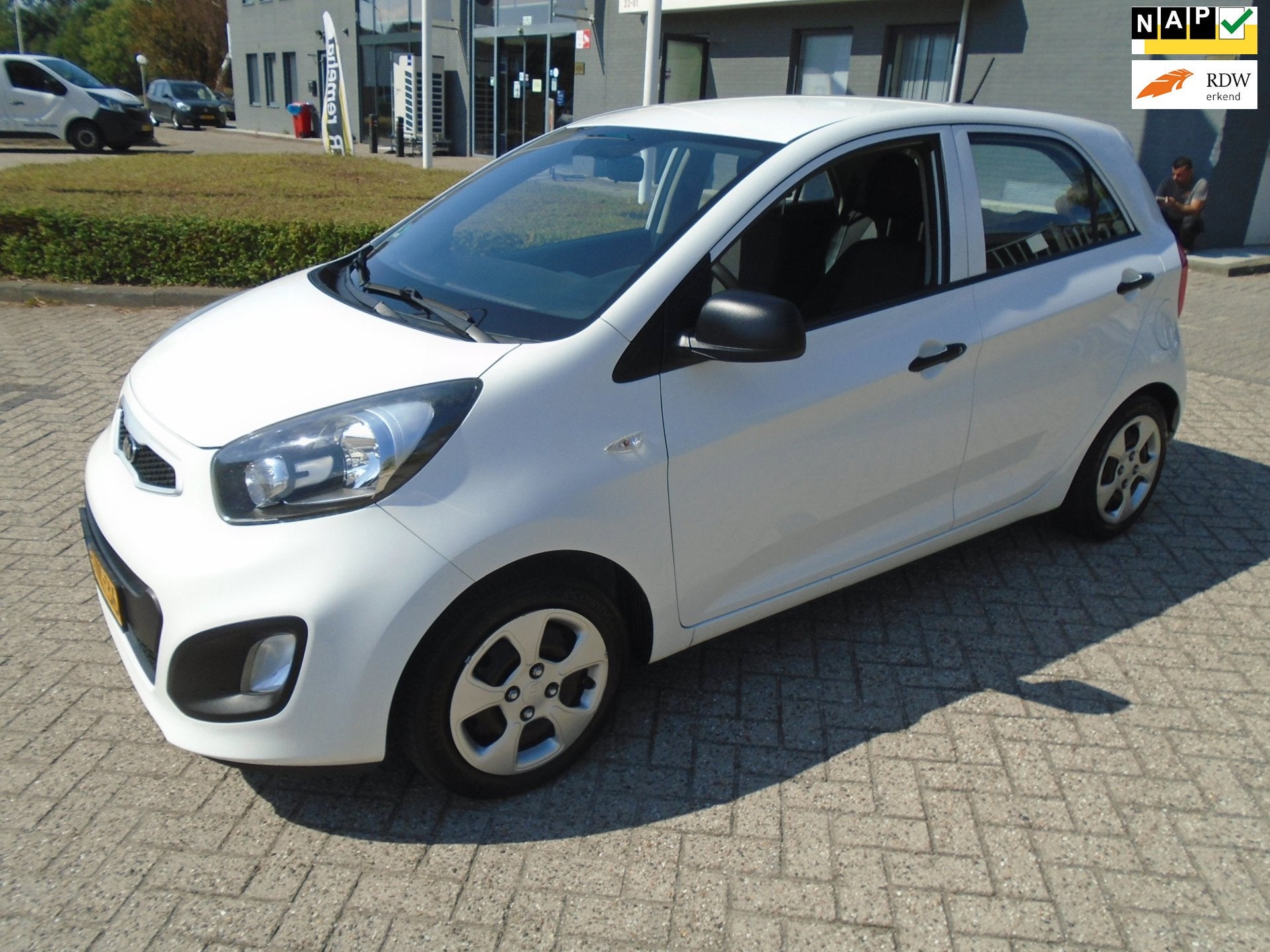 Kia Picanto 1.0 CVVT ComfortLine LPG, Voorwielaandrijving, Euro 5, Stof, Zwart