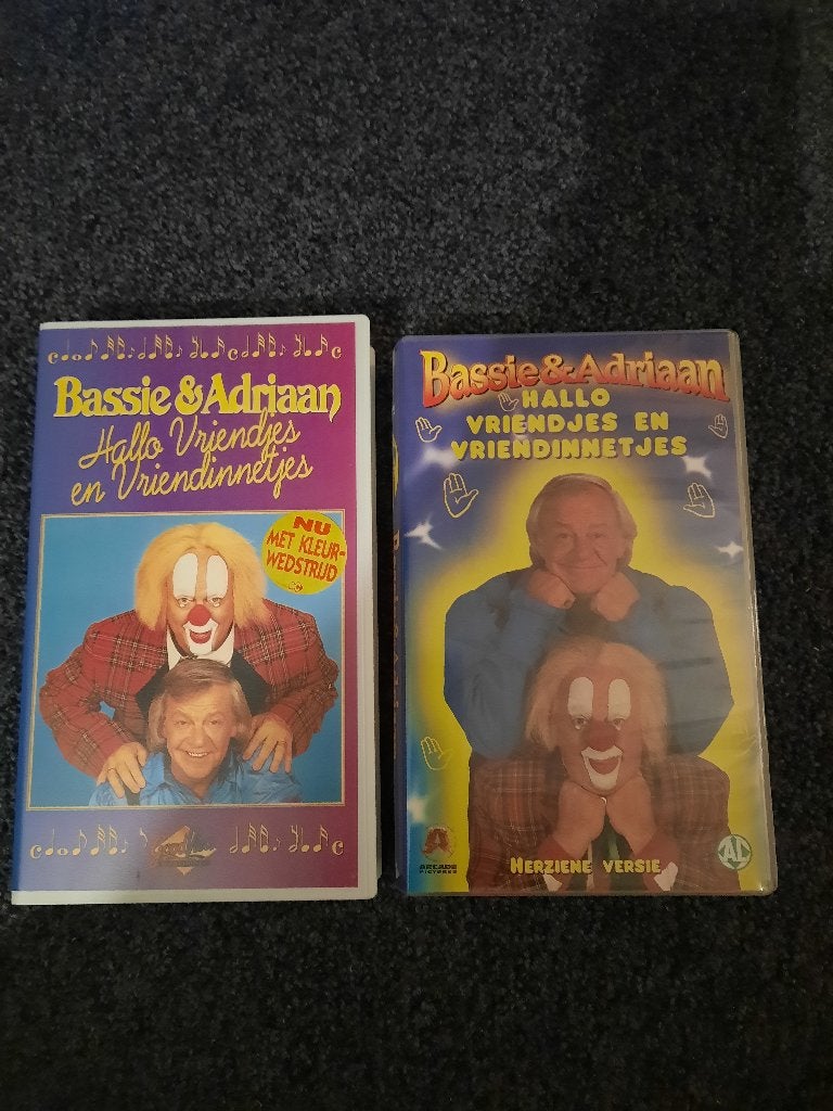 BASSIE & ADRIAAN Hallo Vriendjes & Vriendinnetjes! Op VIDEO!, Cd's en Dvd's, Alle leeftijden, Ophalen of Verzenden, Zo goed als nieuw
