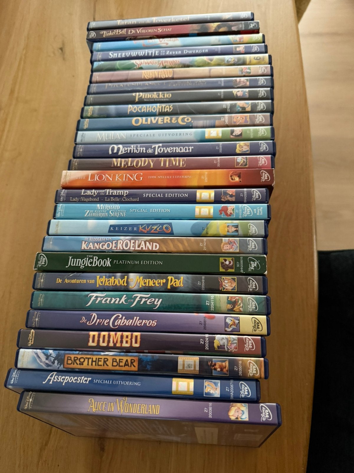 Disney classics 26 stuks, Alle leeftijden, Ophalen, Zo goed als nieuw, Amerikaans