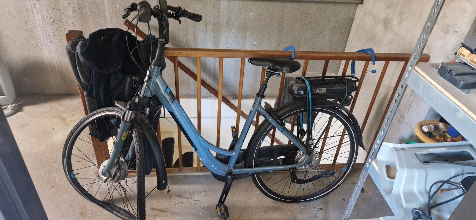 Giant Ease-E elektrische fiets met defect voorwiel, Minder dan 47 cm, Ophalen, Gebruikt, Giant