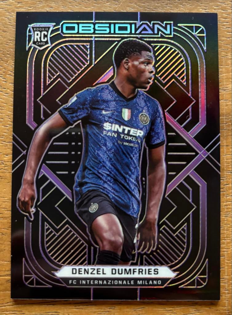 Denzel Dumfries Rookie Kaart - Obsidian Panini 2021-22 /30, Ophalen of Verzenden, Nieuw, Buitenlandse clubs, Spelerskaart