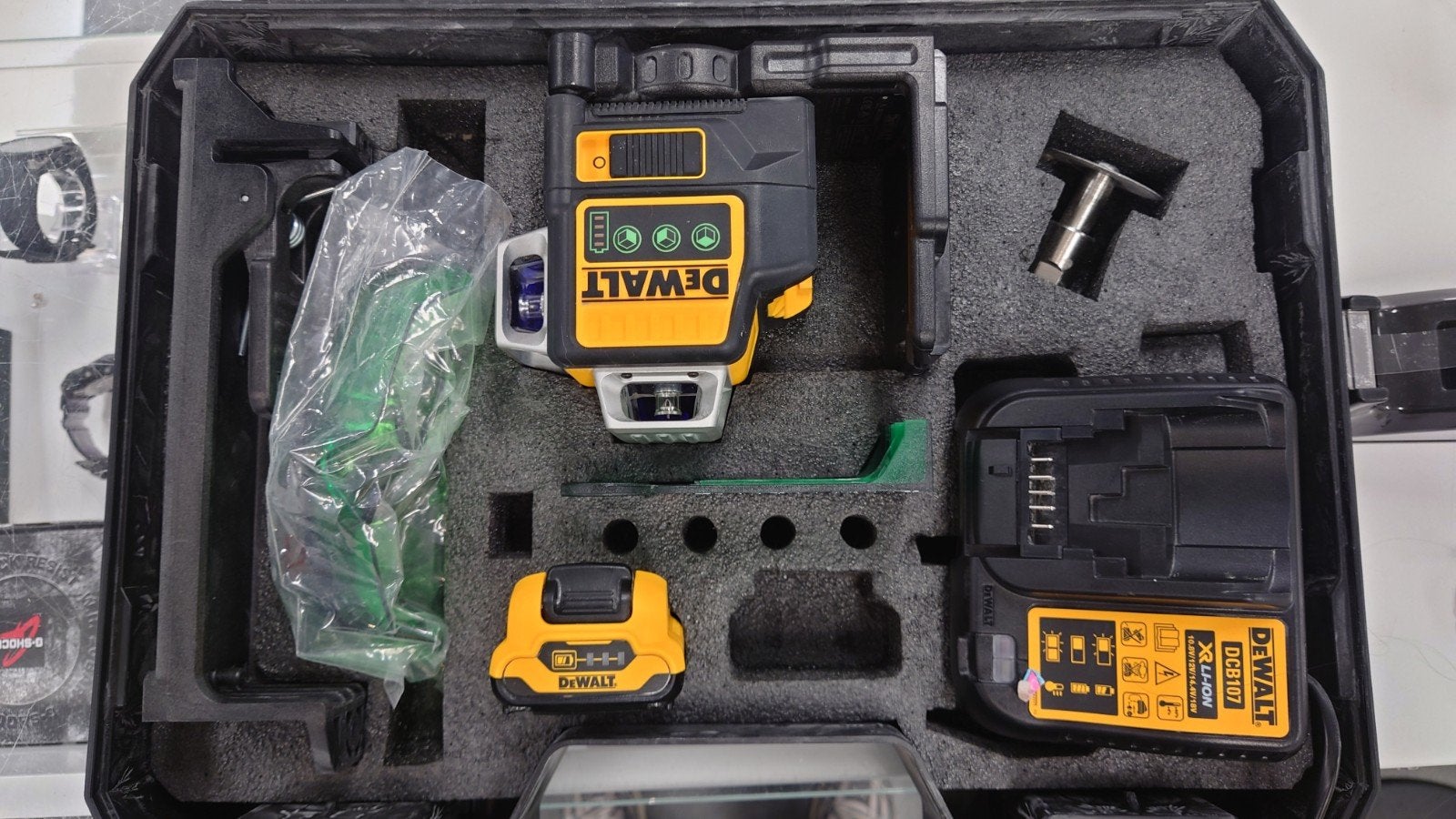 DeWalt DCE089D1G 10.8V 2.0Ah Multilijnlaser Groen, Gebruikt, Tilburg, Ophalen of Verzenden, DeWalt