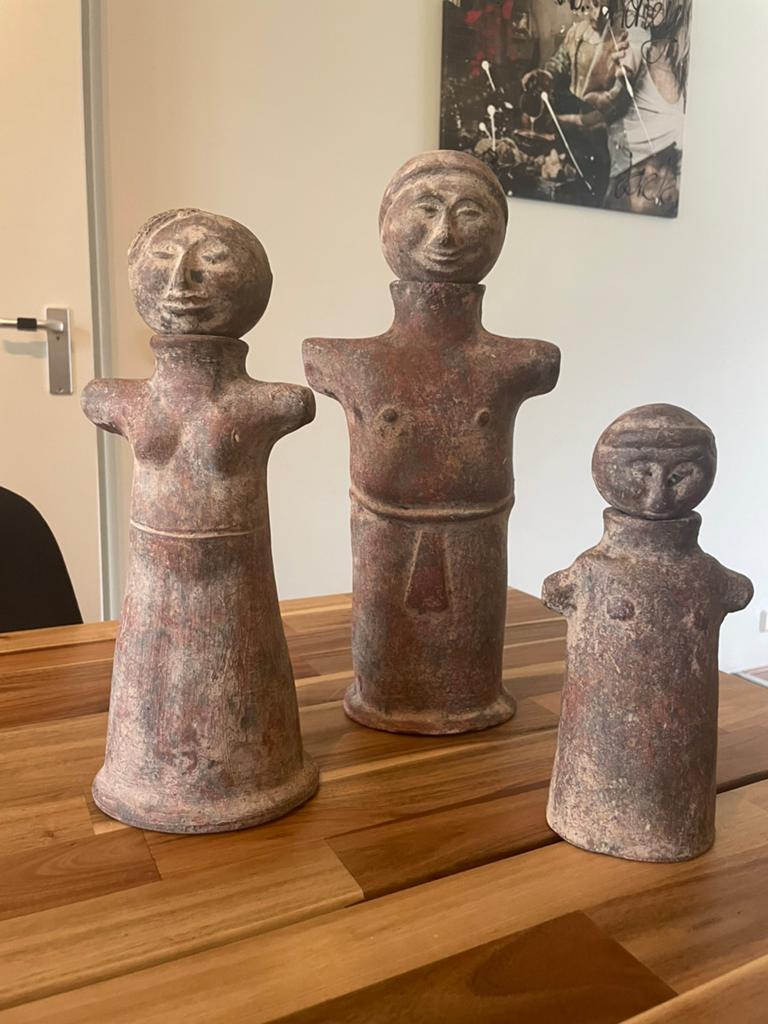 Beelden gezin kunst 23-40 cm hoog aardewerk familie, Antiek en Kunst, Kunst | Beelden en Houtsnijwerken, Ophalen