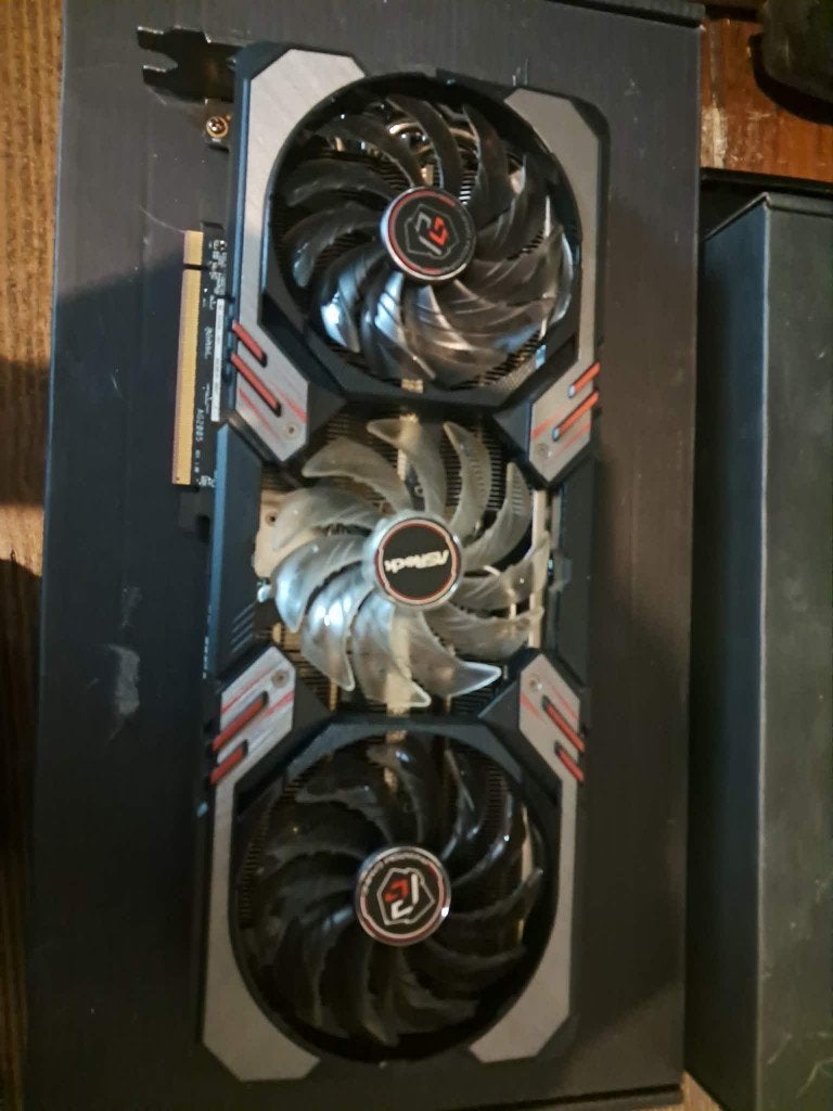 ASRock RX 6700 XT 12GB Phantom Gaming D Graphics Card, Computers en Software, Gebruikt, AMD, GDDR6, PCI-Express 4