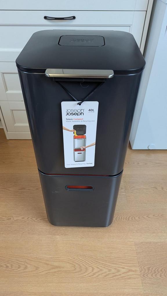 NIEUW: Joseph Joseph Totem Compact 40L - Prullenbak Grijs, Huis en Inrichting, Woonaccessoires | Prullenbakken, 30 tot 40 liter