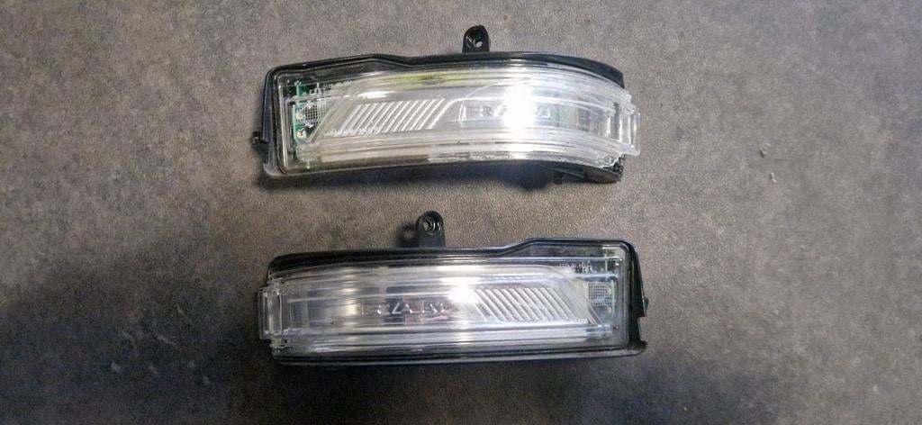Originele knipperlichten spiegel Dodge Ram 1500, Verzenden, Nieuw, Dodge