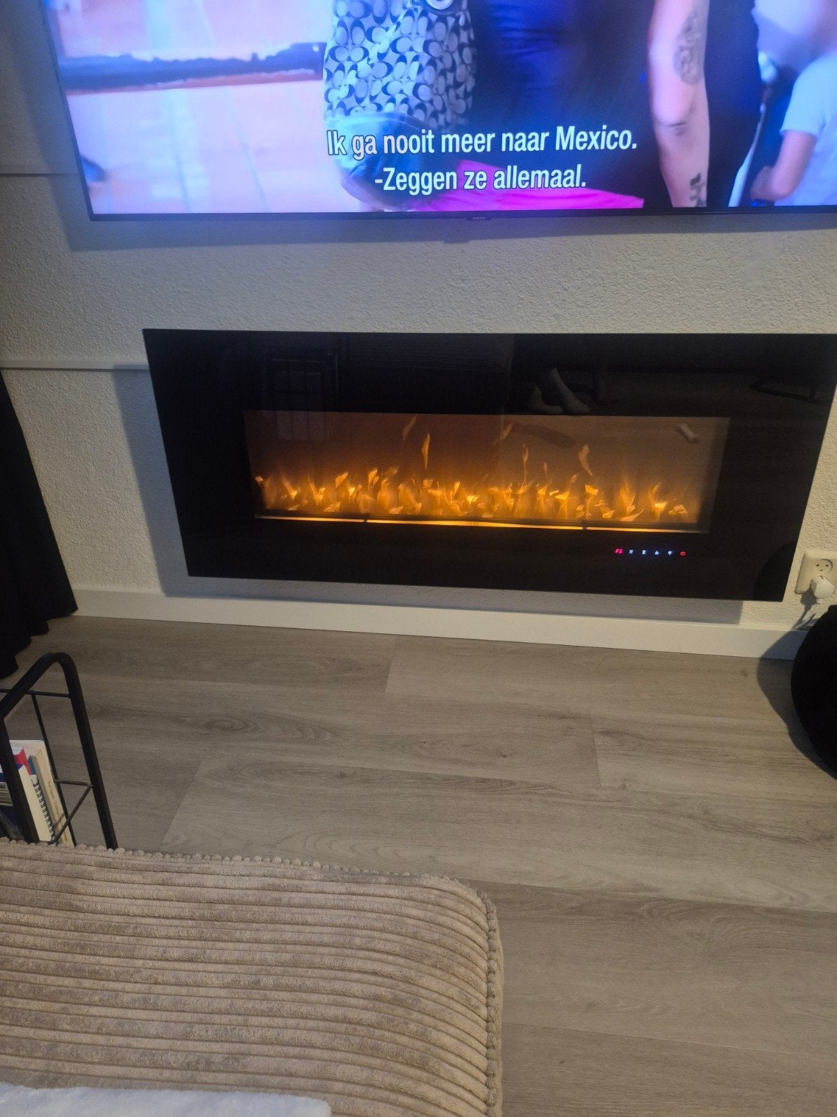 sfeerhaard zwart, Huis en Inrichting, Ophalen of Verzenden, Zo goed als nieuw, Vrijstaande haard, Elektrische haard