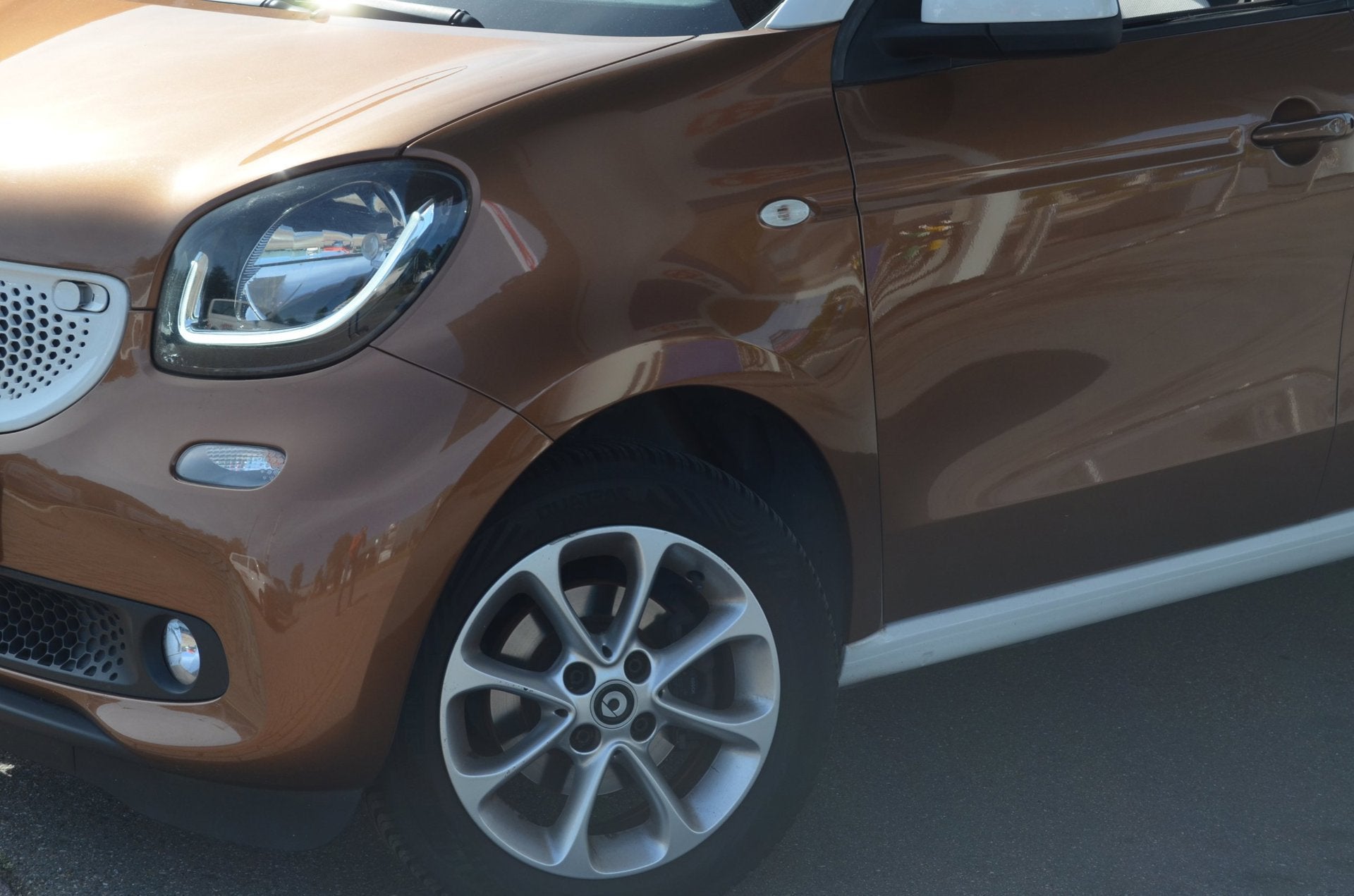 Smart Forfour 1.0 Proxy|CABRIO-DAK|STOELVERW.|NAVI|LM VELGEN, Auto's, Achterwielaandrijving, Gebruikt, Bruin, 4 stoelen
