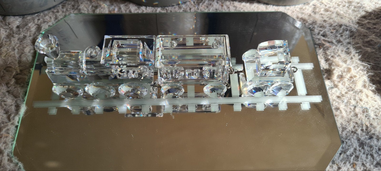 Swarovski 2-delige trein op spiegel, Ophalen of Verzenden, Zo goed als nieuw, Figuurtje