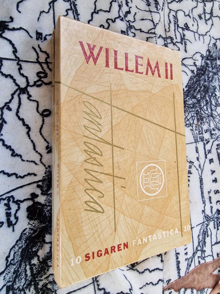 Vintage Willem II Fantastica Sigaren Doos (leeg), Ophalen of Verzenden, Gebruikt, Tabaksdoos of Verpakking