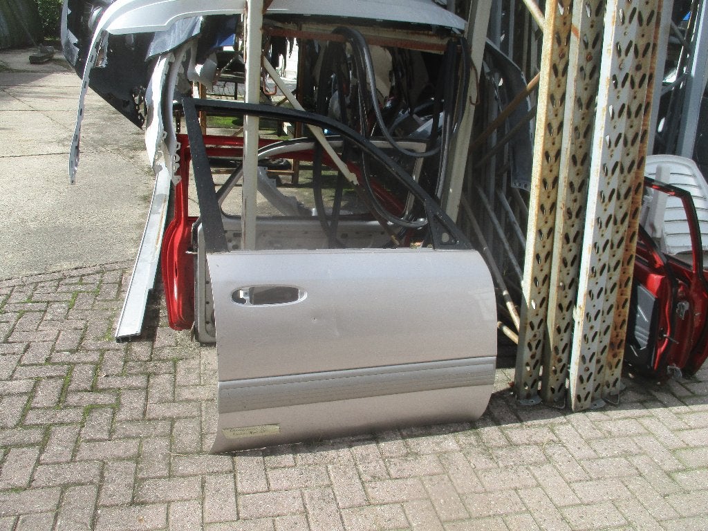 Toyota land cruiser 100, Gebruikt, Deur, Rechts, Ophalen of Verzenden