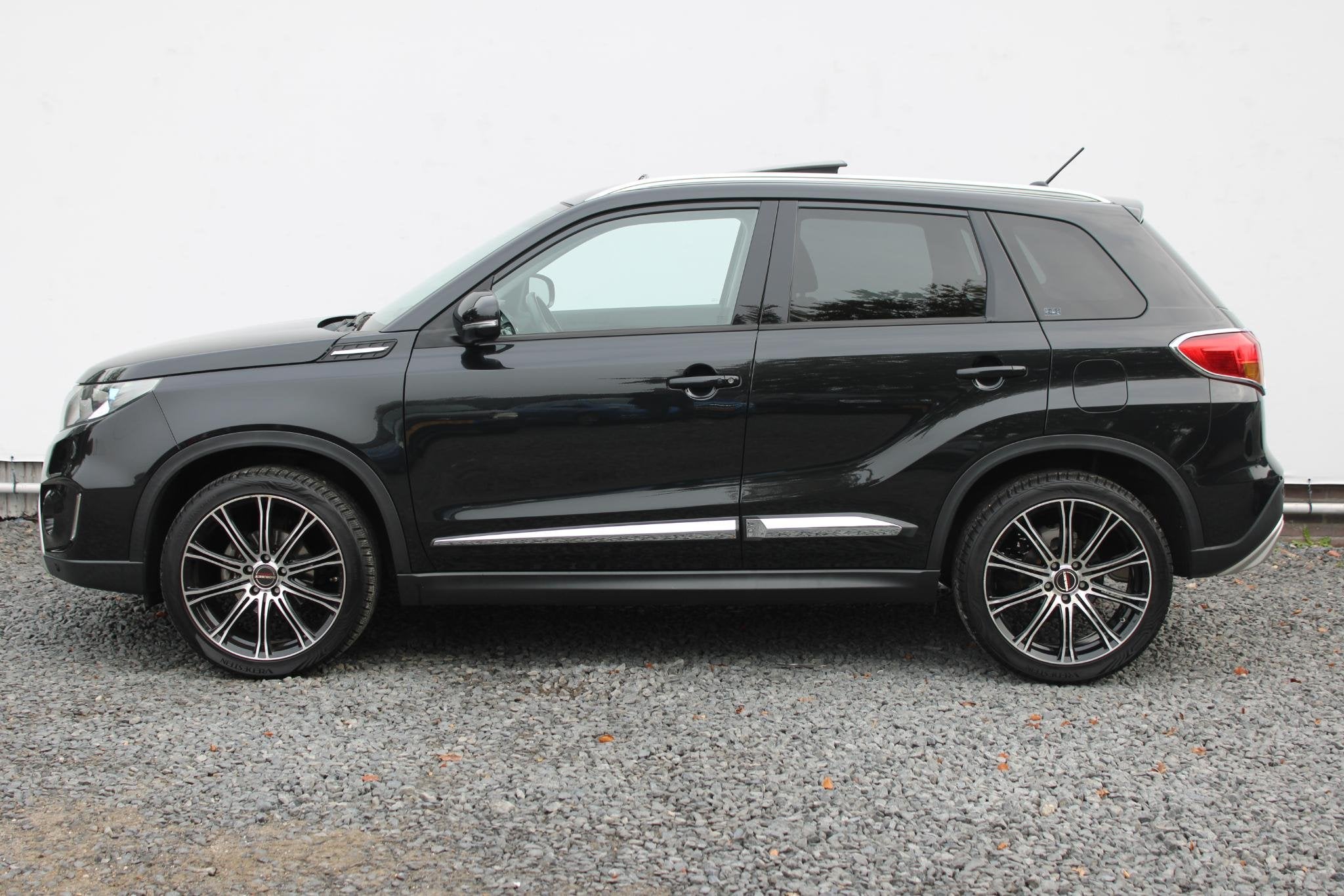 Suzuki Vitara 1.6 High Executive 19 Inch, 1e Eig ORG NL, Pan, Voorwielaandrijving, Stof, 4 cilinders, 400 kg