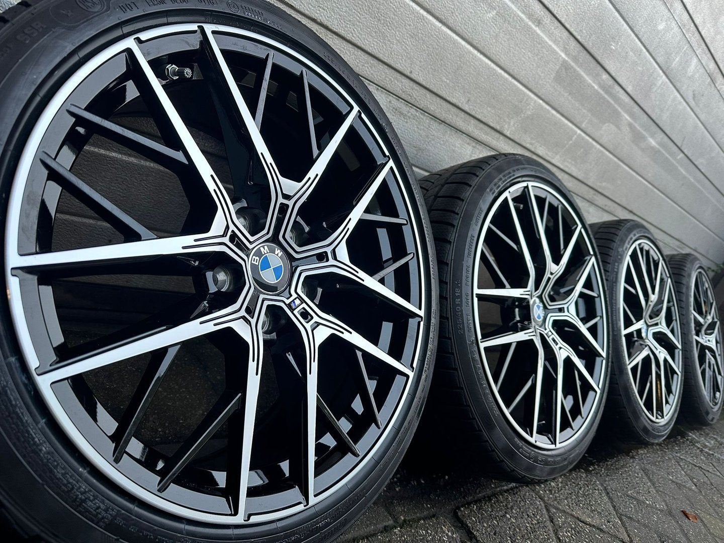 18 inch BMW 1 2 serie F40 F44 F70 M135 velgen winterbanden, Auto-onderdelen, 18 inch, -, -, Banden en Velgen