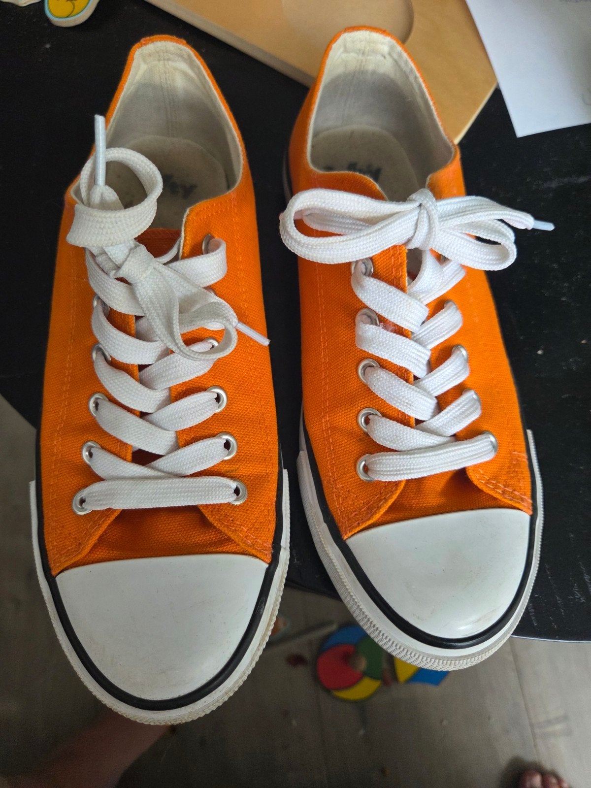 Leuke oranje gympen maat 38 VTY, Kleding | Dames, Schoenen, Vty, Oranje, Ophalen of Verzenden, Sneakers of Gympen